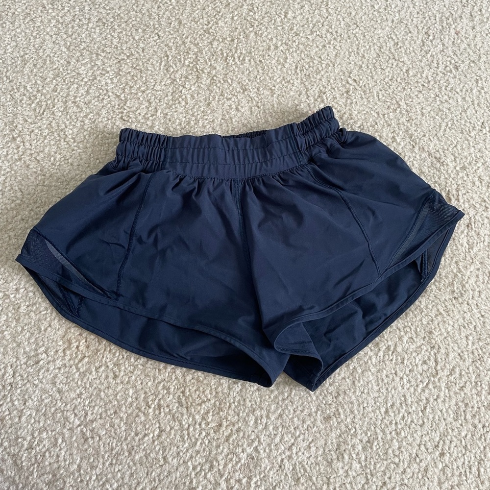 Navy Lululemon Hotty Hot (2.5 in)